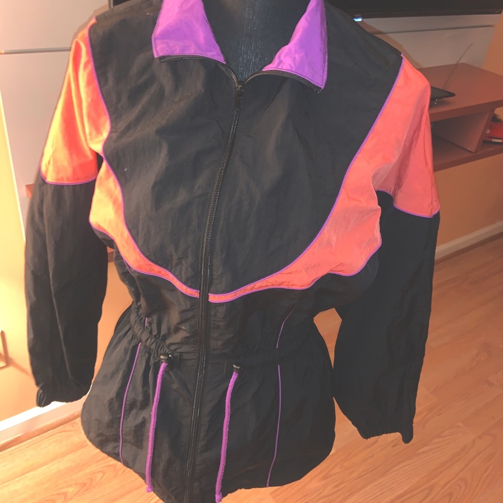 🔥Urban Outfitters windbreaker 🔥